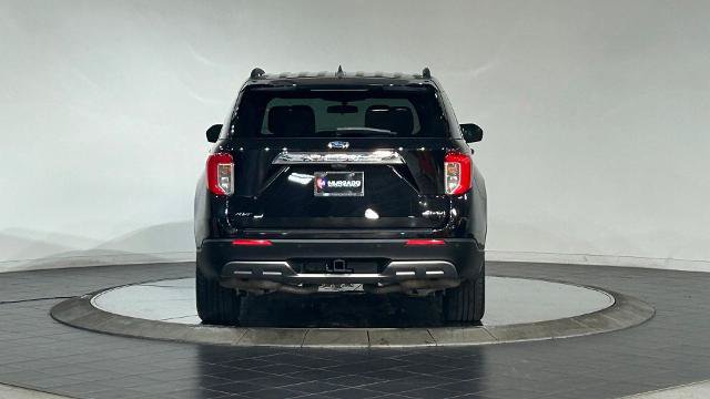 Certified 2023 Ford Explorer XLT w/ Equipment Group 202A AWD/4WD image 8