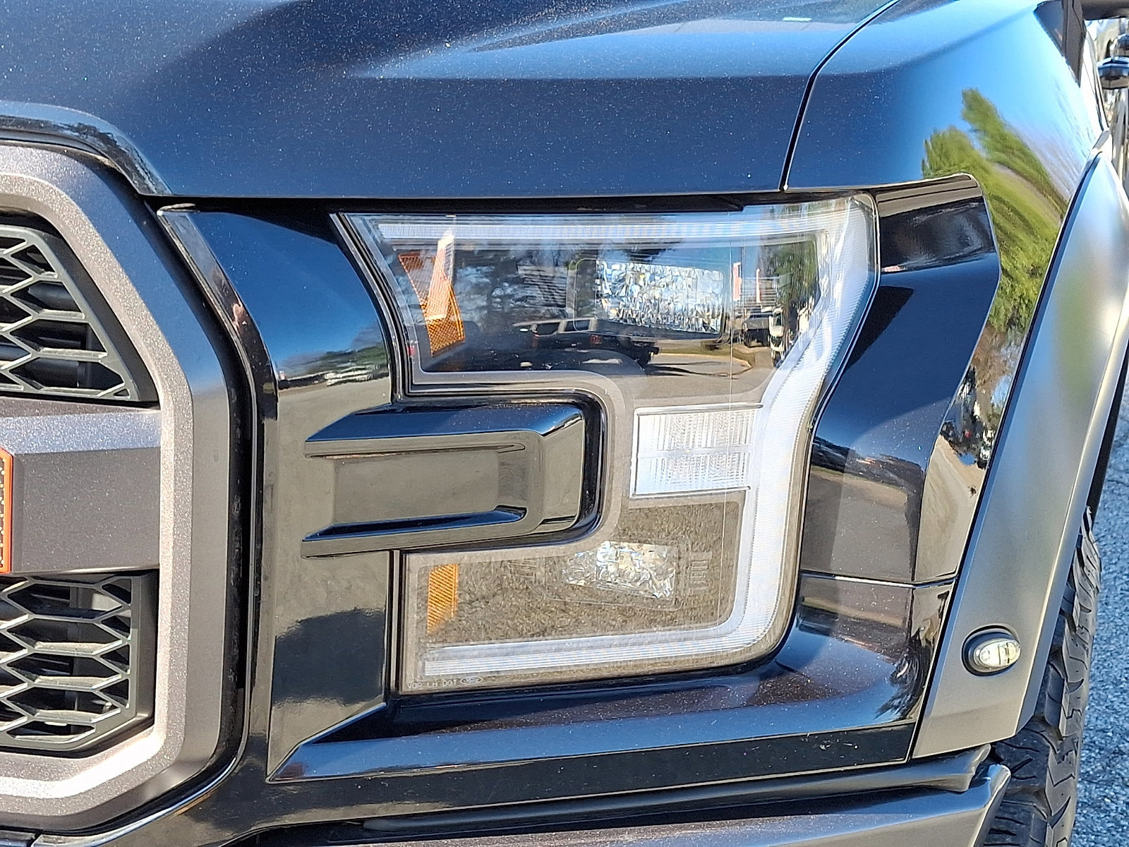 Certified 2020 Ford F150 Raptor w/ Equipment Group 802A Luxury image 12