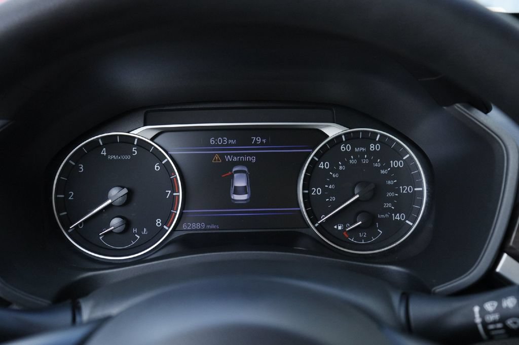Used 2024 Nissan Altima 2.5 SV FWD image 9