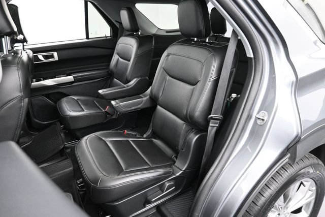 Certified 2023 Ford Explorer XLT w/ Equipment Group 202A AWD/4WD image 33