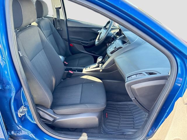 Certified 2018 Ford Focus SE image 27