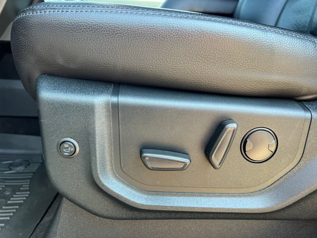 Certified 2020 Ford Expedition XLT w/ Equipment Group 201A AWD/4WD image 14