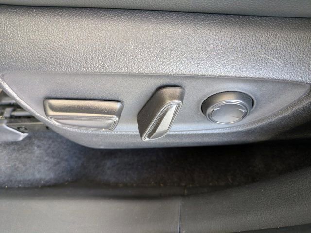 Used 2024 Toyota Grand Highlander Limited image 23