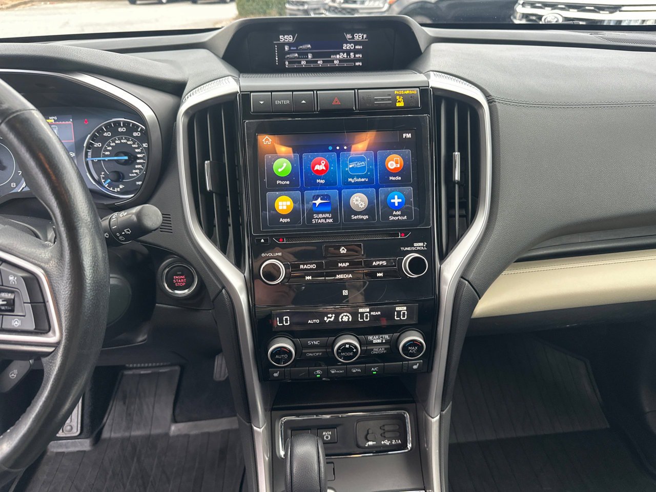 Used 2021 Subaru Ascent Limited w/ Technology Package AWD/4WD image 30