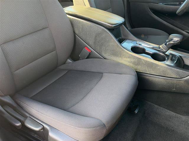 Used 2023 Chevrolet Malibu LT FWD image 15
