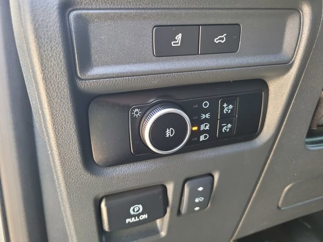 Certified 2024 Ford Expedition XLT AWD/4WD image 17