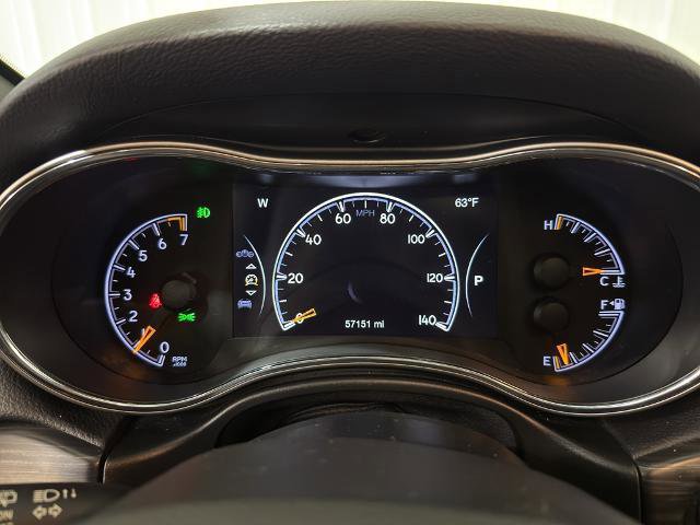 Used 2019 Jeep Grand Cherokee Altitude image 15