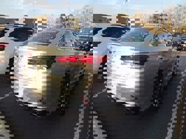 Used 2018 Hyundai Sonata Limited image 4