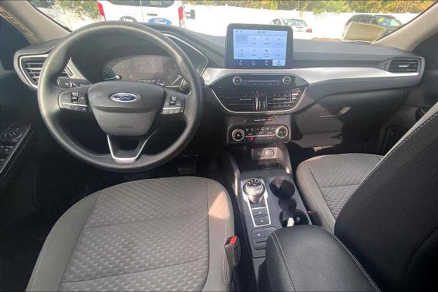 Certified 2020 Ford Escape SE image 15