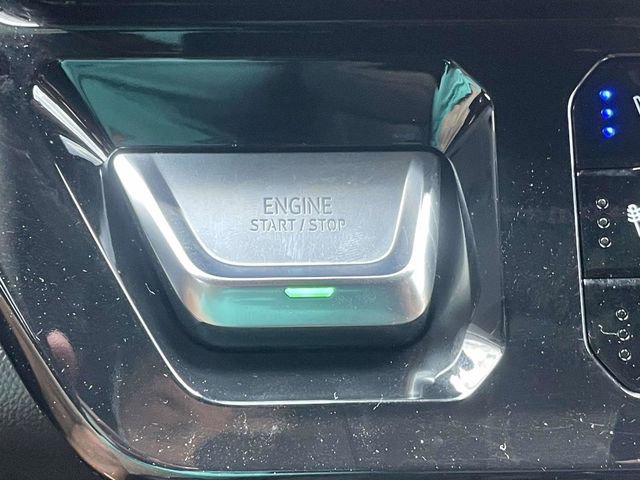 Used 2025 GMC Sierra 1500 AT4 w/ Technology Package AWD/4WD image 32