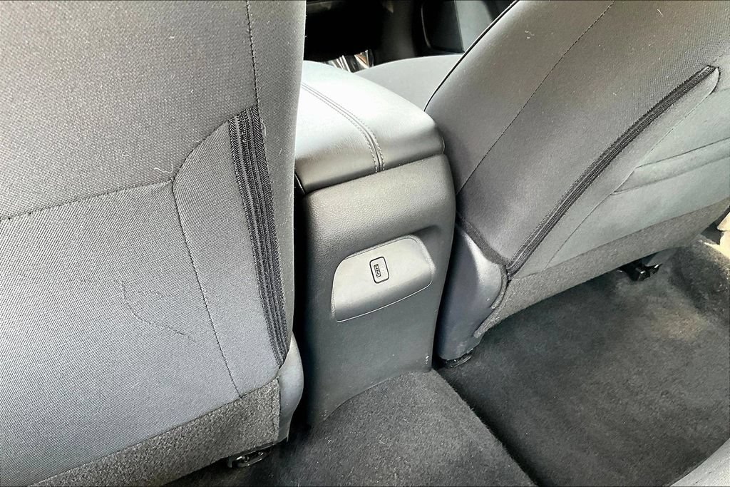 Used 2025 Nissan Sentra SV FWD image 12