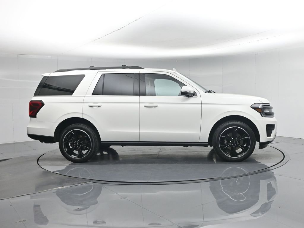 Certified 2023 Ford Expedition Limited AWD/4WD image 32