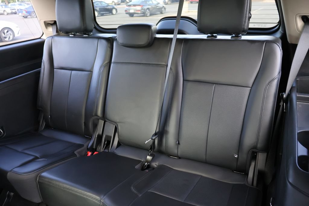 Certified 2022 Ford Expedition XLT RWD image 30