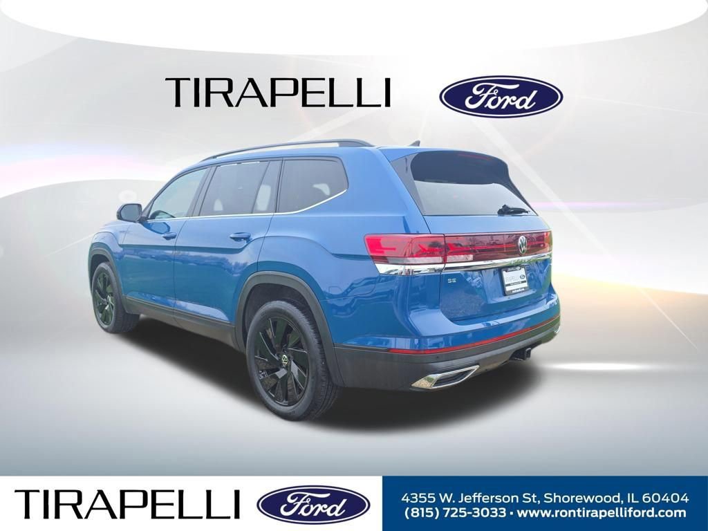 Used 2025 Volkswagen Atlas SE AWD/4WD image 5