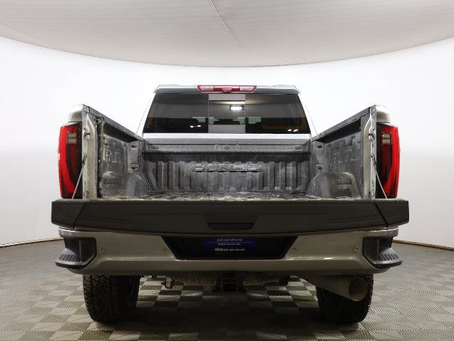 Used 2024 GMC Sierra 3500 Denali w/ Denali Reserve Package image 23