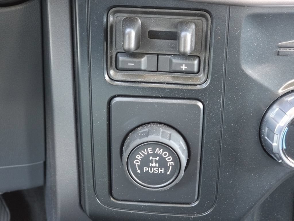 Certified 2025 Ford F150 XLT w/ Equipment Group 301A Standard RWD image 20