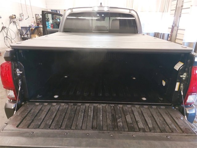 Used 2023 Toyota Tacoma 4x4 Double Cab image 12