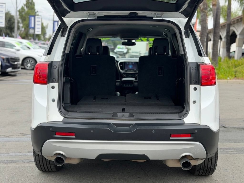 Used 2018 GMC Acadia SLT FWD image 16