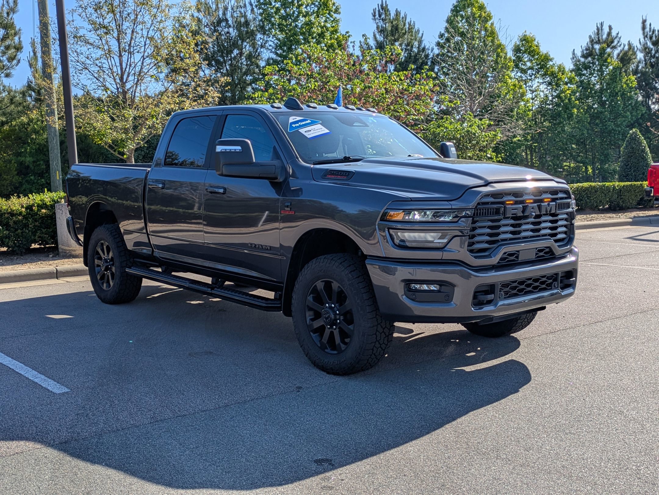 Used 2025 RAM 2500 Big Horn AWD/4WD image 1