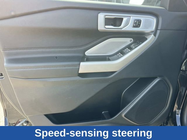 Certified 2023 Ford Explorer Limited w/ Limited Technology Package AWD/4WD image 34