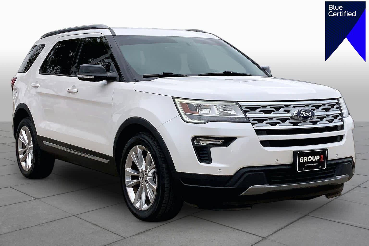 Certified 2018 Ford Explorer XLT w/ Equipment Group 202A image 1