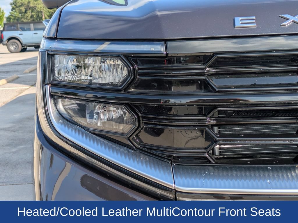 Certified 2025 Ford Expedition Max Platinum w/ Platinum Ultimate Package AWD/4WD image 9