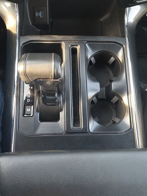 Certified 2022 Ford F150 XLT w/ Equipment Group 302A High image 31