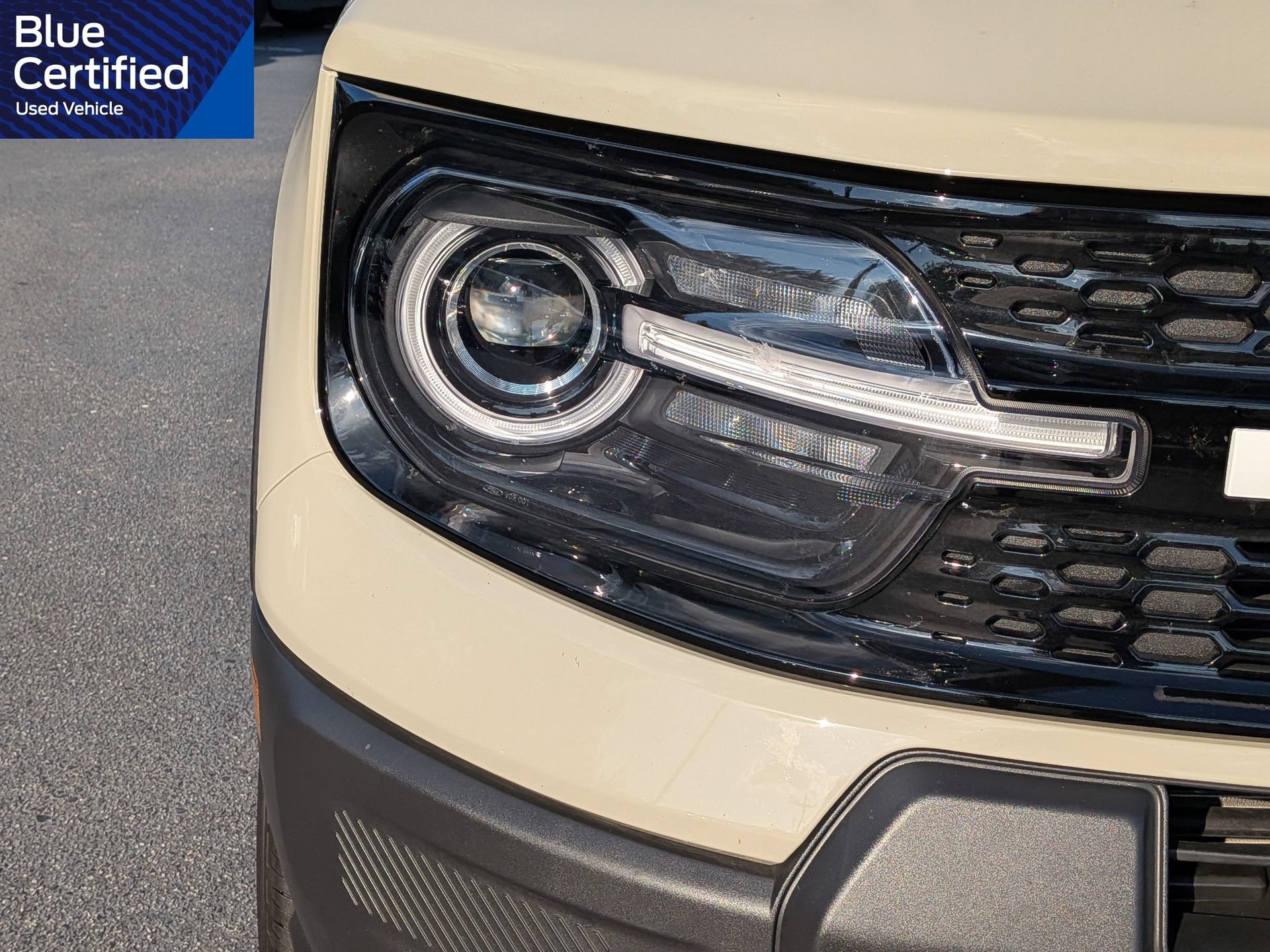Certified 2025 Ford Bronco Sport Outer Banks w/ Outer Banks Tech Package+ AWD/4WD image 11