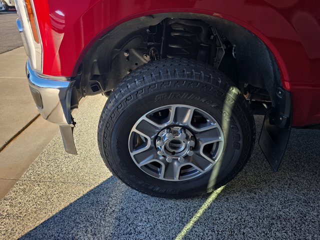 Certified 2024 Ford F250 Lariat w/ Lariat Ultimate Package image 3