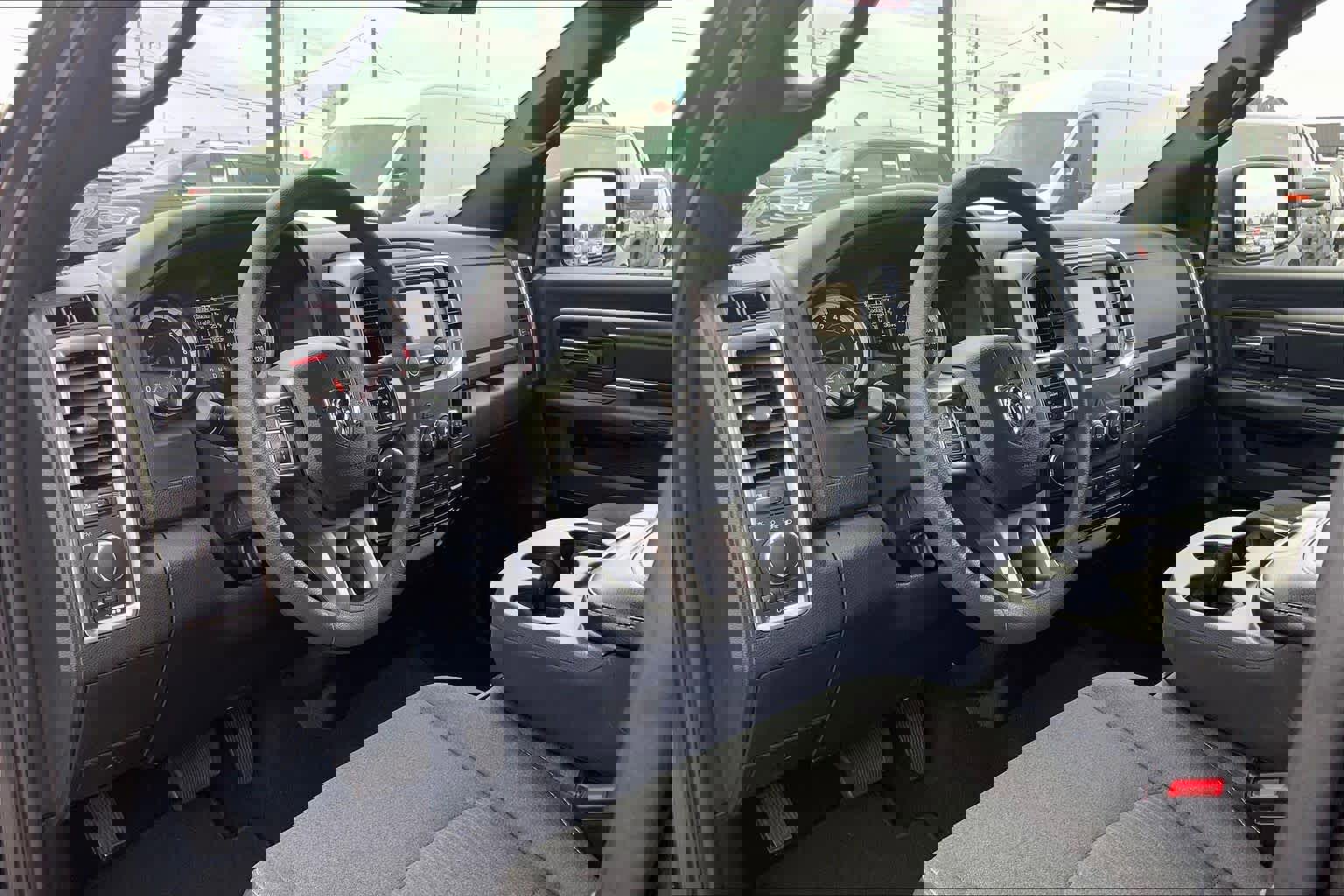Used 2024 RAM 1500 Classic Warlock image 17