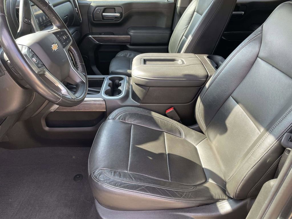 Used 2020 Chevrolet Silverado 1500 LTZ w/ LTZ Premium Package image 15
