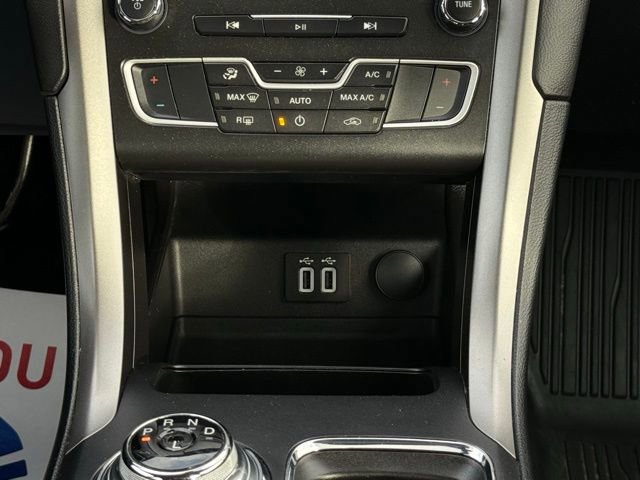 Certified 2020 Ford Fusion SE image 39