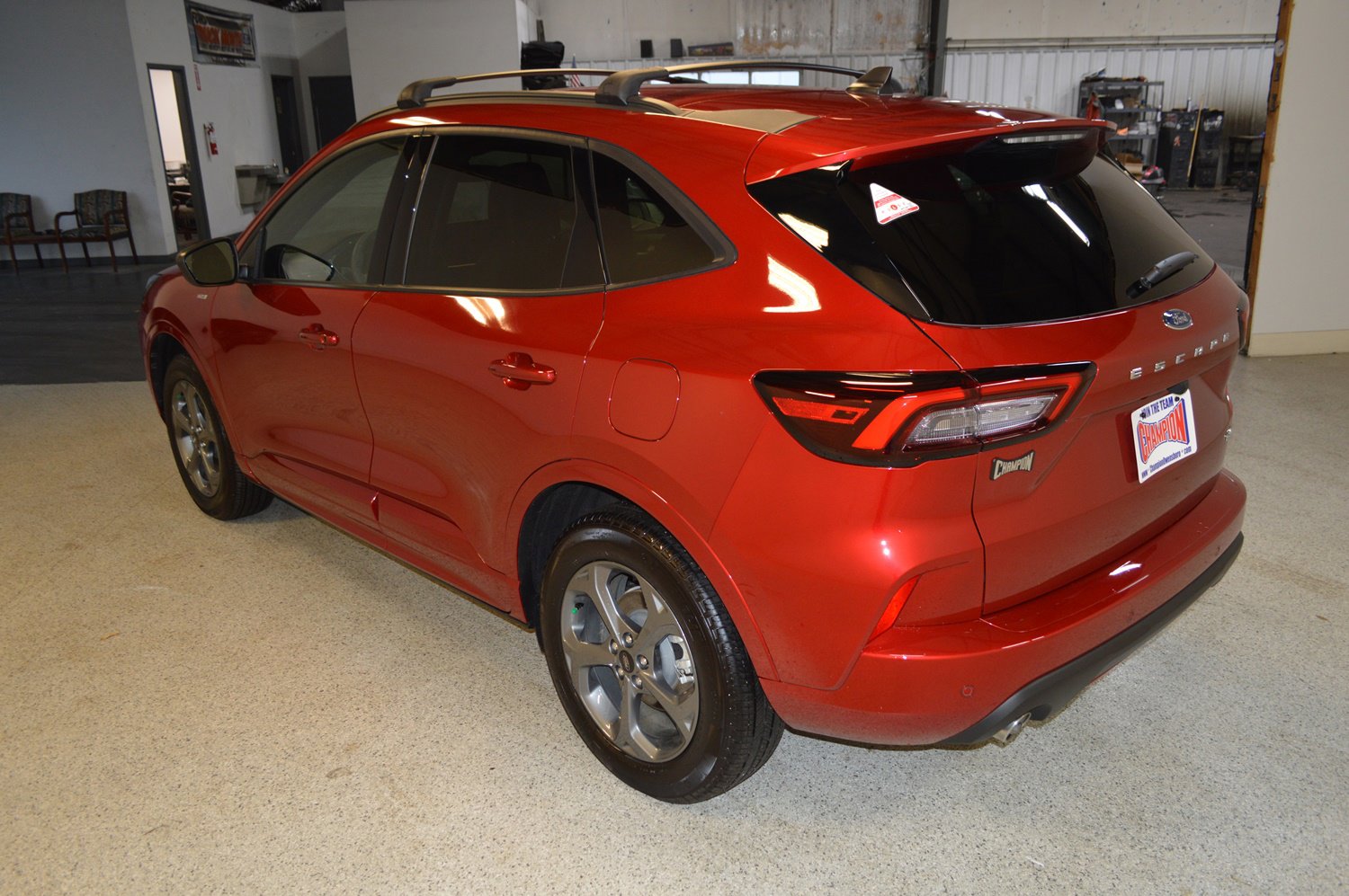 Certified 2024 Ford Escape ST-Line w/ Tech Pack #1 image 5