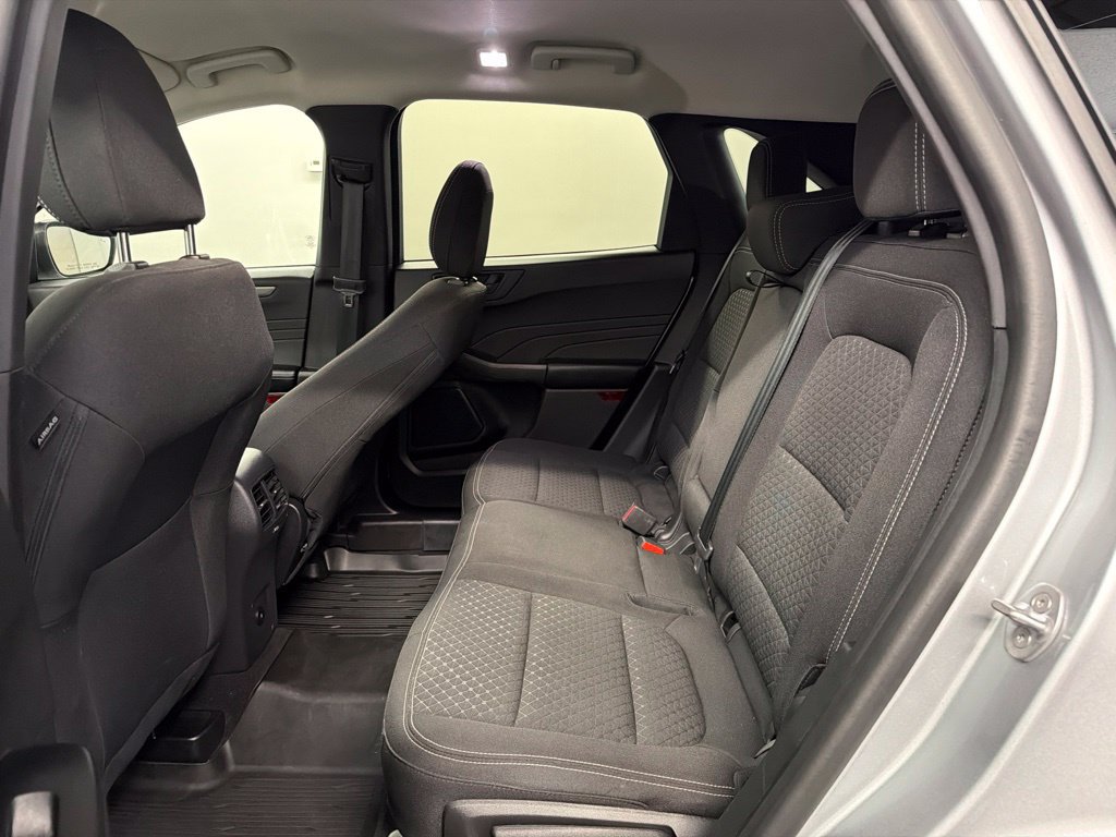 Certified 2023 Ford Escape Active AWD/4WD image 29