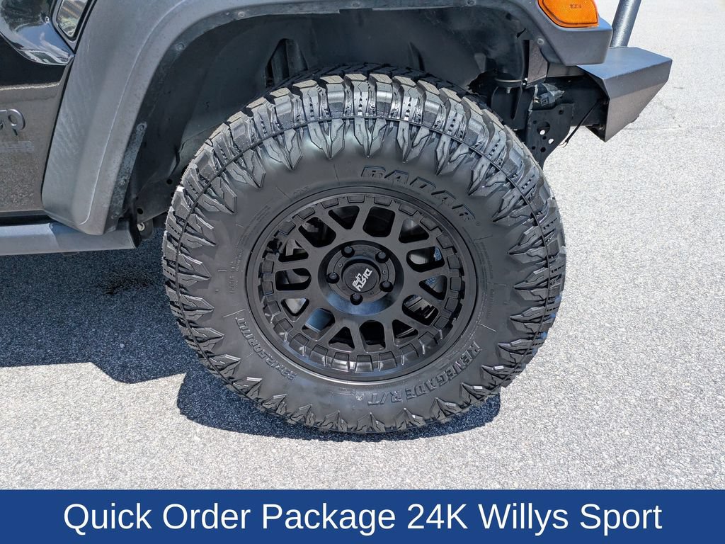 Used 2022 Jeep Wrangler Unlimited Sport AWD/4WD image 11