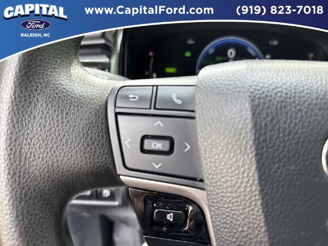 Used 2025 Toyota Camry LE FWD image 22