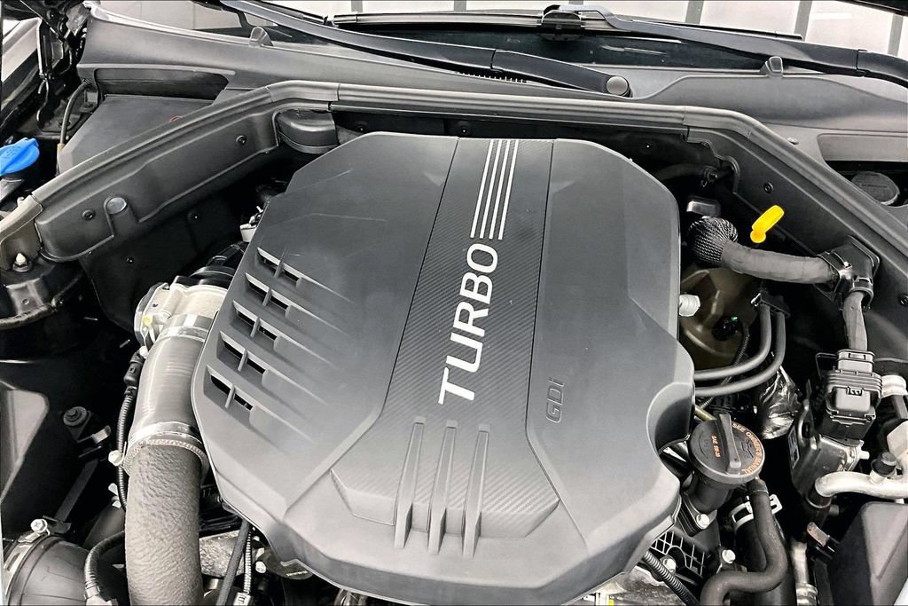Used 2022 Genesis G70 3.3T AWD/4WD image 34