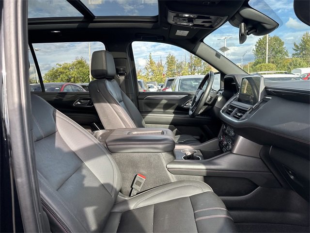 Used 2023 Chevrolet Suburban RST w/ Sport Performance Package image 35