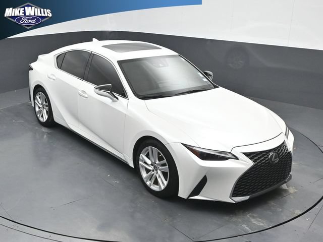 Used 2021 Lexus IS 300 w/ Comfort Package RWD image 9