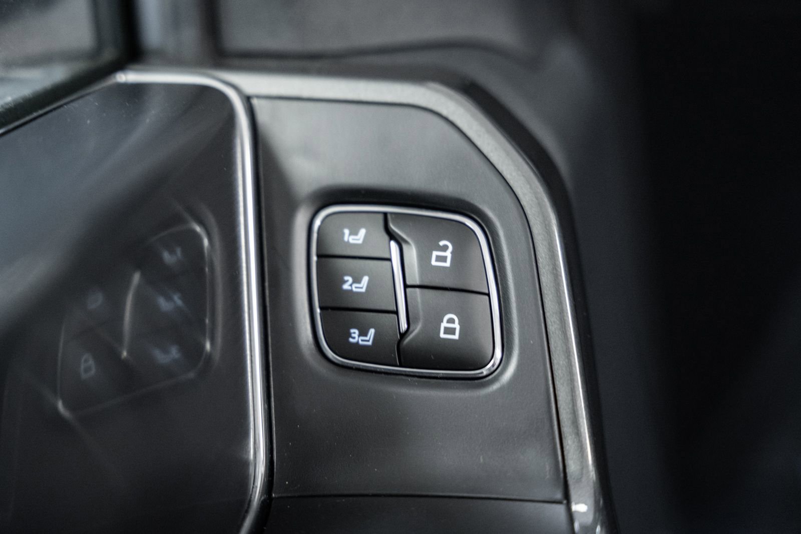 Certified 2023 Ford F150 Lariat w/ Equipment Group 502A High image 47