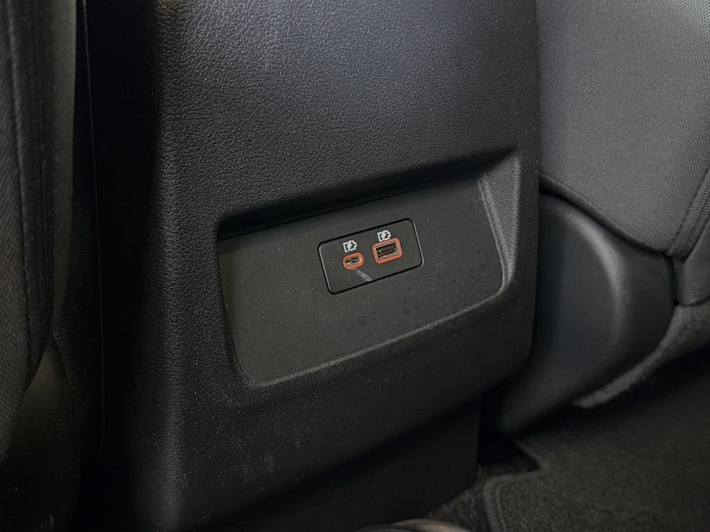 Used 2023 Nissan Frontier SV w/ Technology Package RWD image 26