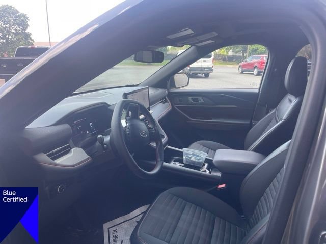 Certified 2025 Ford Explorer ST-Line w/ Premium Package AWD/4WD image 11