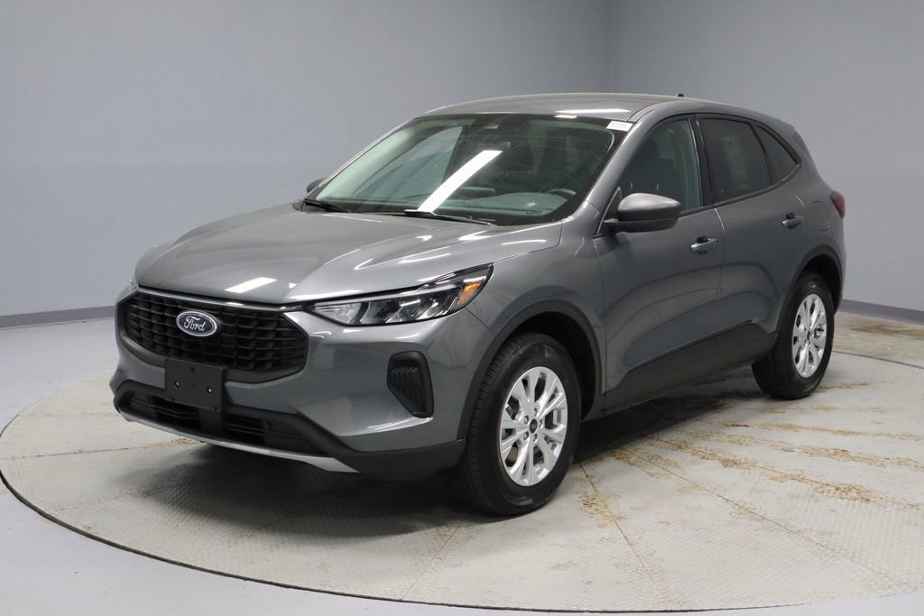 Certified 2025 Ford Escape Active AWD/4WD image 7