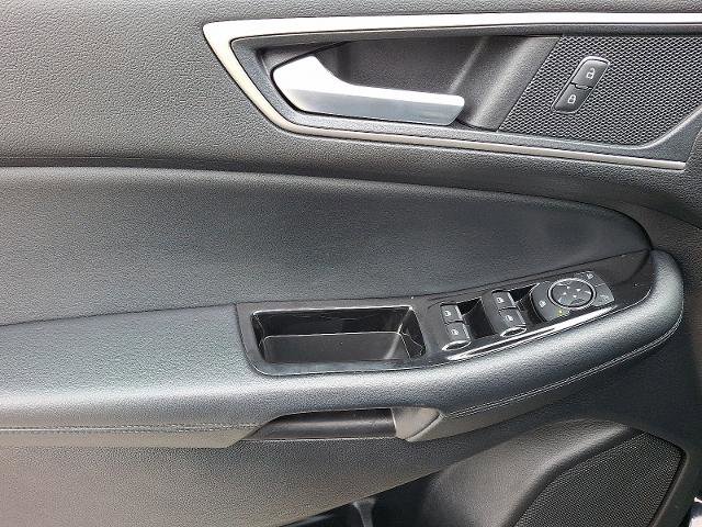 Certified 2020 Ford Edge SEL w/ Convenience Package image 12