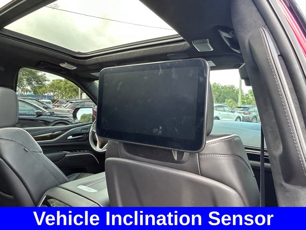 Used 2024 Cadillac Escalade ESV Premium Luxury Platinum image 33