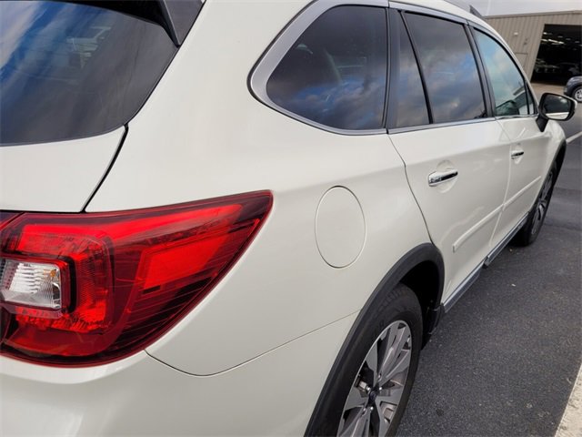 Used 2018 Subaru Outback 2.5i Touring w/ Protection Package #1 image 5