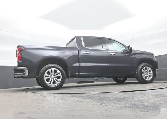 Used 2024 Chevrolet Silverado 1500 LTZ w/ Z71 Off-Road Package AWD/4WD image 21