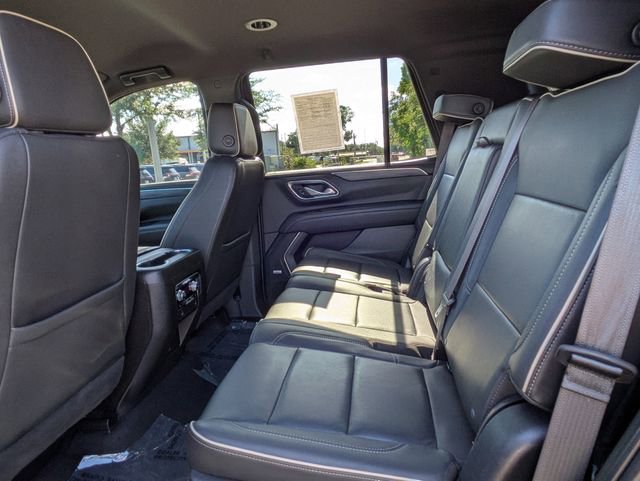 Used 2022 GMC Yukon SLT w/ SLT Luxury Package RWD image 14