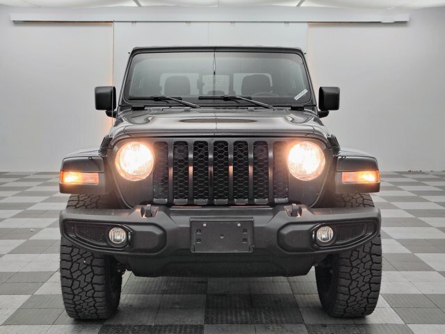 Used 2022 Jeep Gladiator Sport AWD/4WD image 7