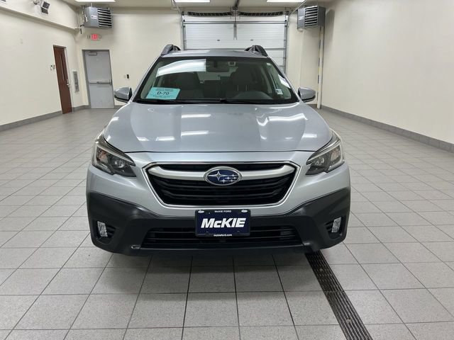 Used 2020 Subaru Outback Premium AWD/4WD image 3